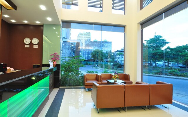 The Color Hotel Hat Yai