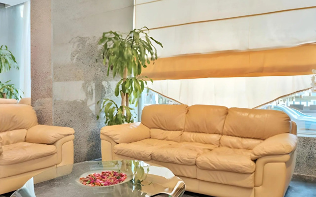 Barakat Burhan Hotel