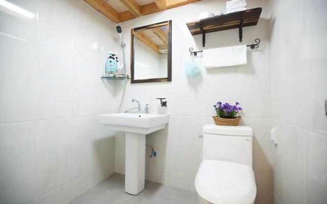 Jeonju Samrakcheon Pension