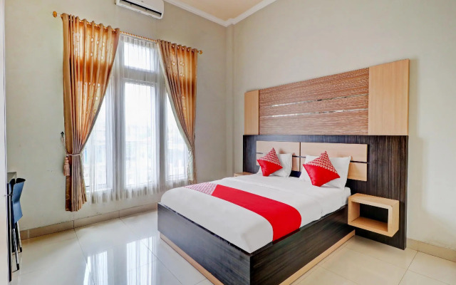 Hotel Srikandi Syariah by OYO Rooms
