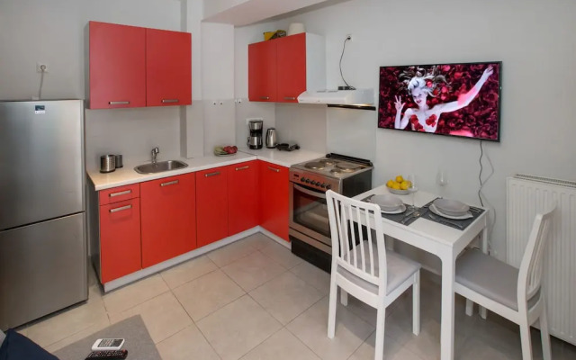 Modern Comfy Aptm Near the Acropolis by GHH