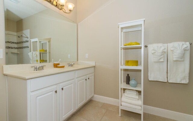 5140oba-solterra Resort