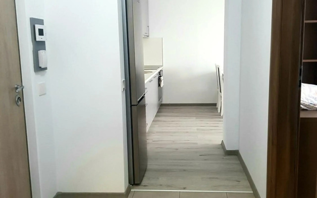 HappyHome Central Deluxe Apartments