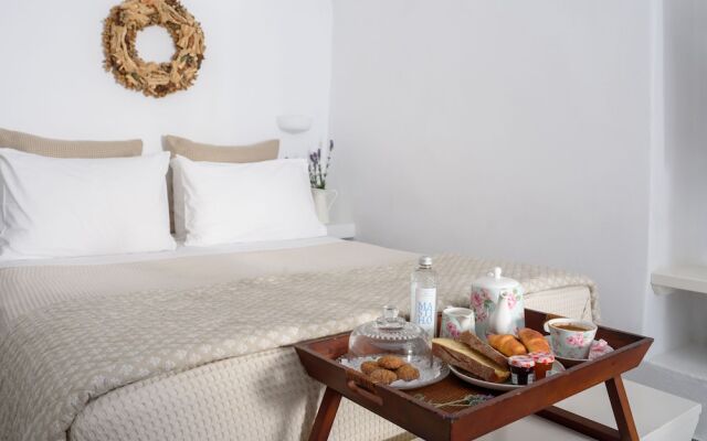 Arvanitis Cave Village