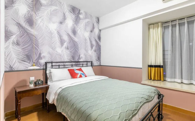 Locals Boutique Apartment Gongbei No.2