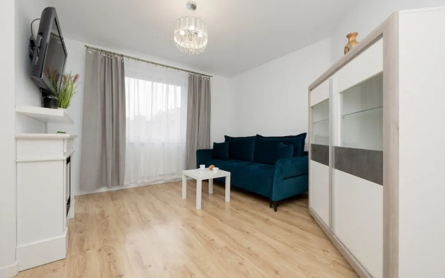 Apartment With Two Balconies by Renters