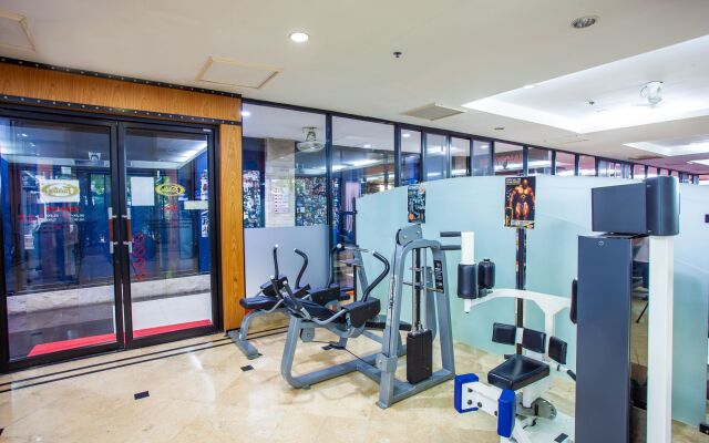 Floral Hotel  Dolphin Circle Pattaya