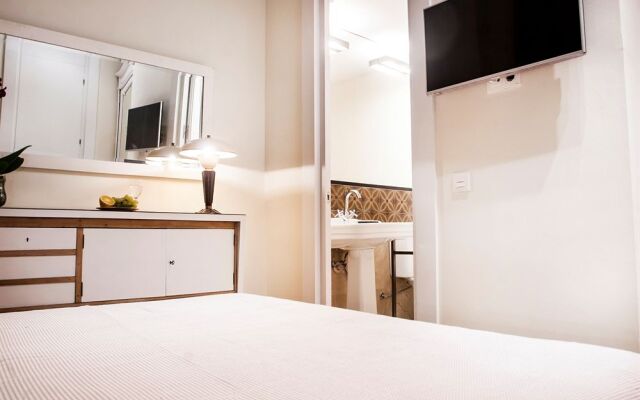 Pillow Town House with Terrace