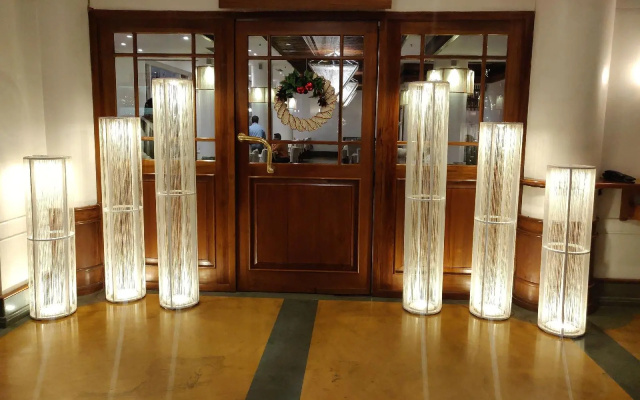Grand Hotel – Lobby – Ernakulam