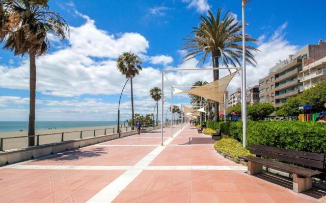 Newly Refurbished 2BED Apartment in Residence Infinity, Pool by Rafleys