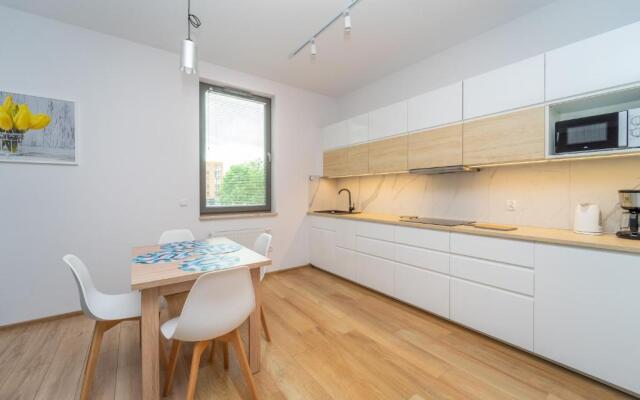 Golden Apartments Garden Gates