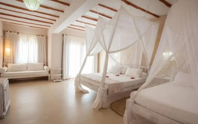 Seven Islands Resort