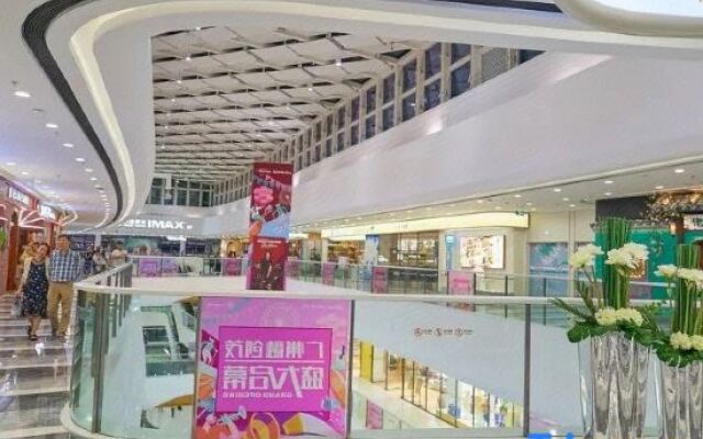 Xinyue Hotel (Shiling Leather City)