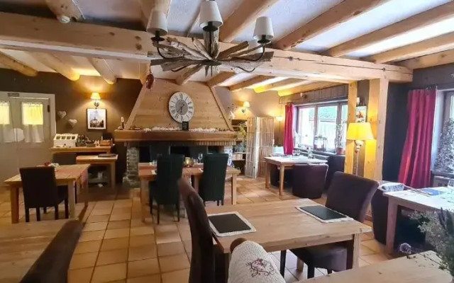 Hôtel Restaurant L'Adray
