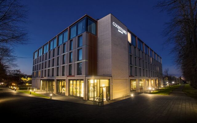 Courtyard by Marriott Edinburgh West