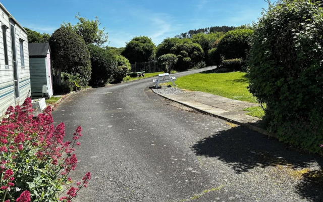 NorthField Holiday Park (31874695)