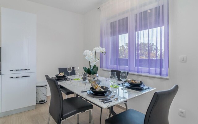 Awesome Apartment in Kostrena With Wifi and 2 Bedrooms