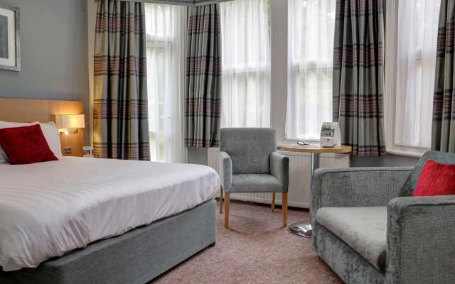 Linton Lodge Hotel, BW Signature Collection