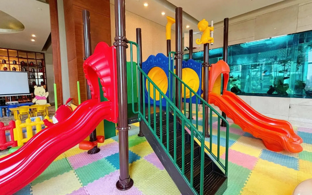 Intercontinental Wuxi by IHG