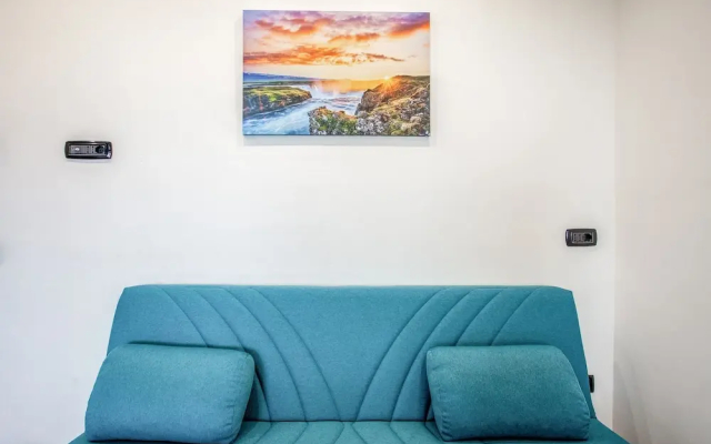 Bari Waterfront Apartment