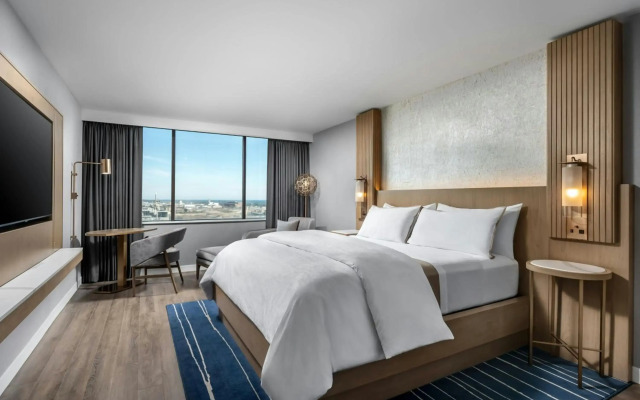 The Westin Harbour Castle, Toronto