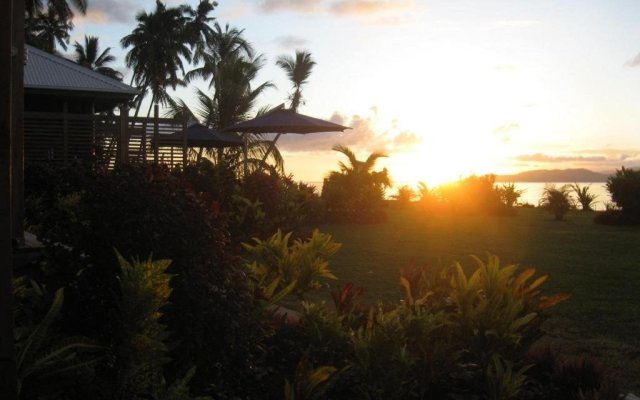 Aroha Taveuni Beachfront Bures