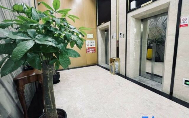 Xiangrui Hotel