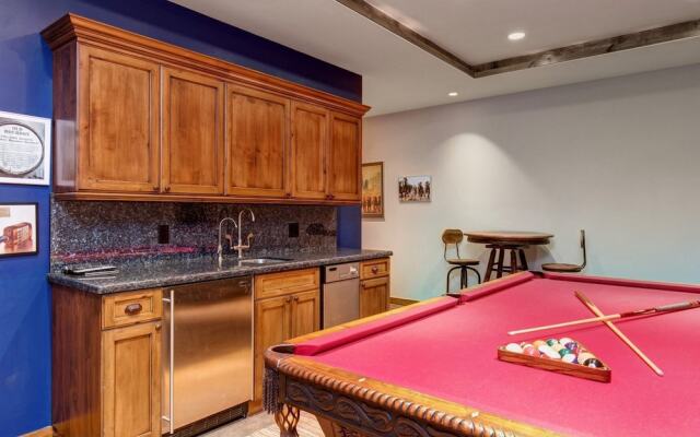 Abode at Teton Manor