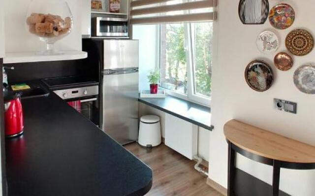 Elen White Apartment