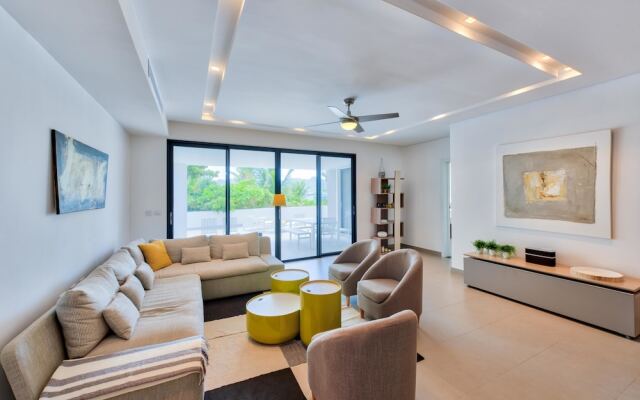 Condo Coco Fair In Simpson Bay By Personal Villas Spacious Contemporary Style Apartment