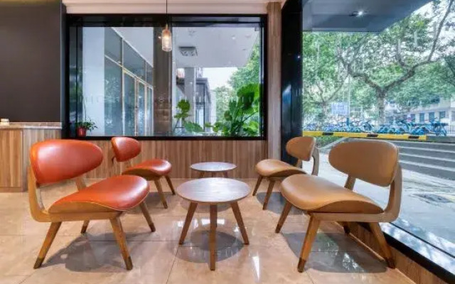 HanTing Hotel (Jiaxing New Culture Plaza)