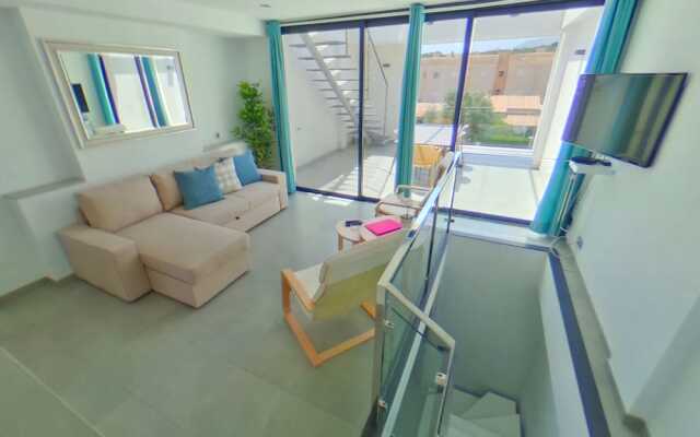 La Perla de Llenaire - Apartment