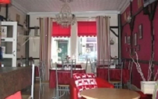 Kirkstead Hotel