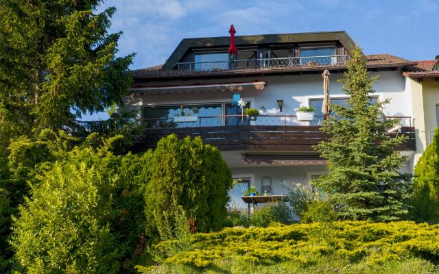 Das Nest am Wohrenberg