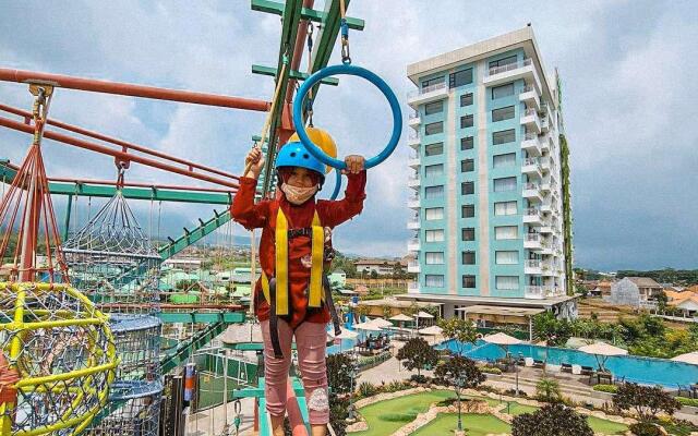 Senyum World Batu