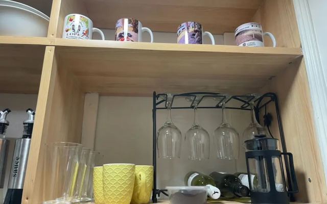 Spacious Modern Condo with Balcony