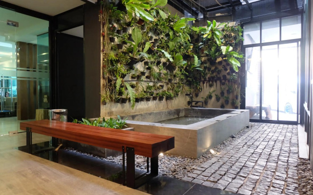 Inn residence serviced suites