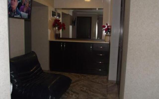 Hotel Piano 2