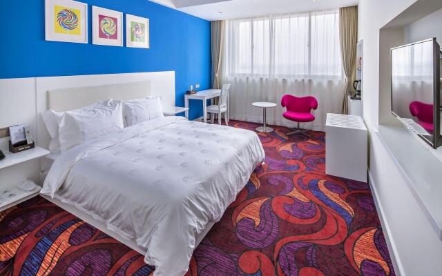 Starway Hotel at Pudong