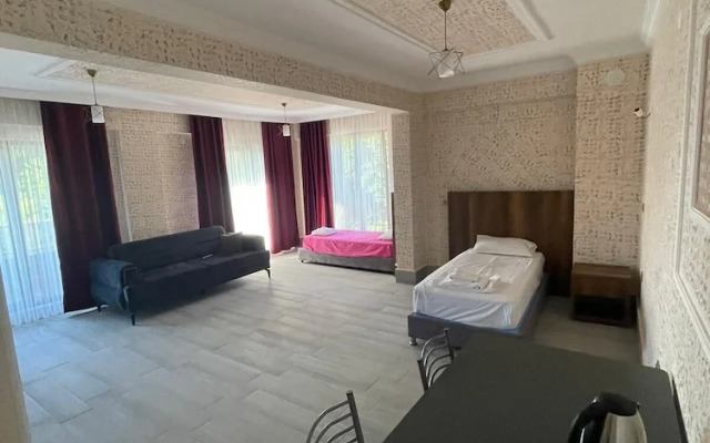 Ege Suit Otel