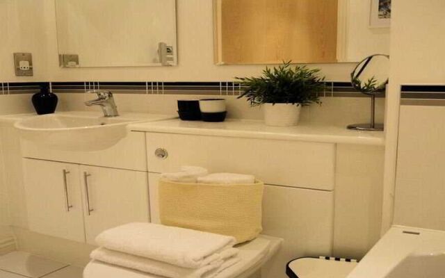 Star Wharf Apartments