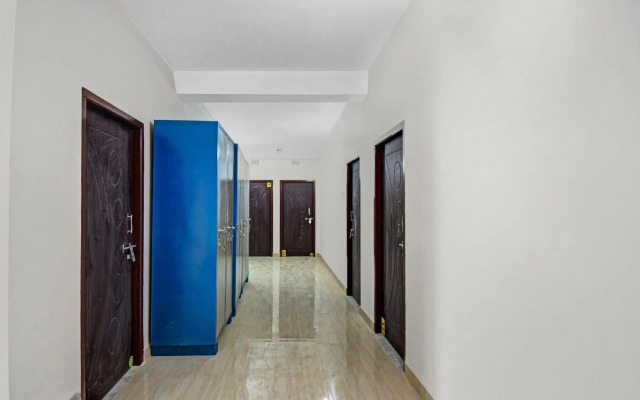 OYO 87280 Hotel Grand Eden