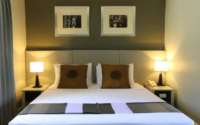 Regent Park Hotel