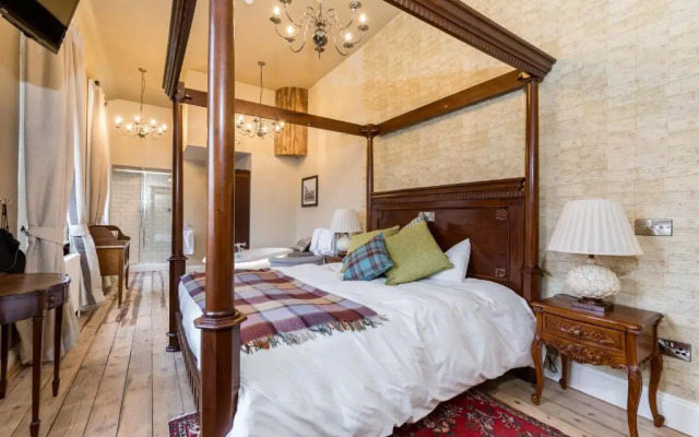 The Bull Hotel