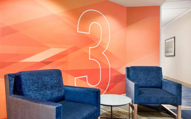 Holiday Inn Express Vancouver-Metrotown (Burnaby) by IHG