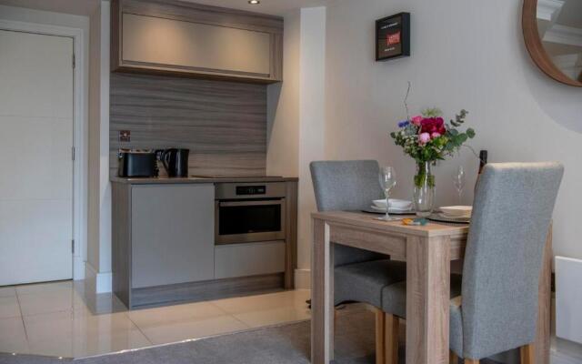 Chocolets - The Kitkat Suite