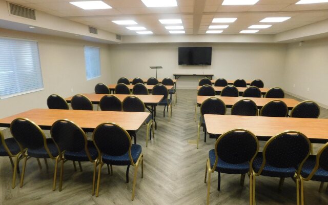 GreenTree Inn & Suites in Pinetop