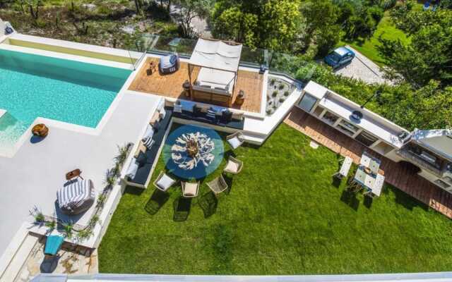 Lefkada Luxury