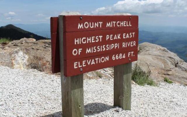 Albert's Lodge at Mt. Mitchell