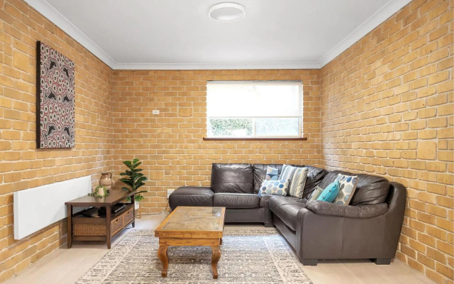 NOBLEVIEW Gerringong 4pm check out Sundays